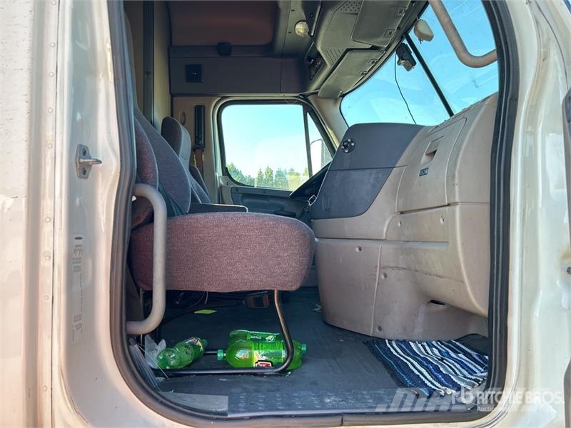 Freightliner Cascadia 113 Sattelzugmaschinen