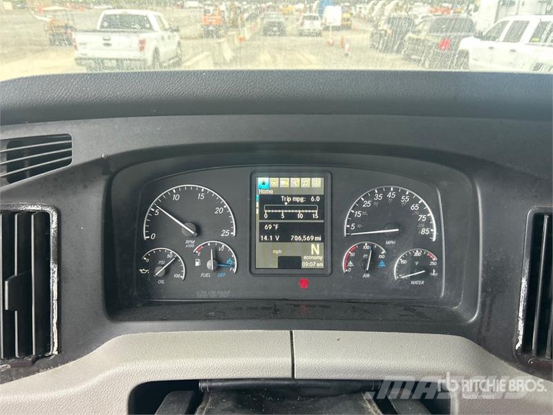 Freightliner Cascadia 126 Влекачи