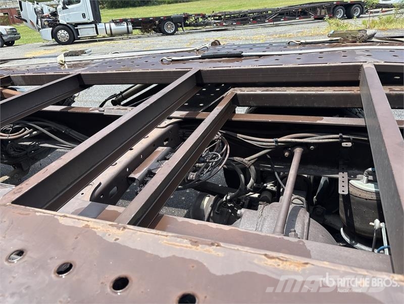 Freightliner Cascadia 113 Camiones portacoches