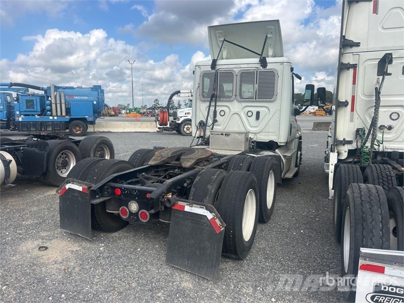 Freightliner Cascadia 125 Tracteur routier