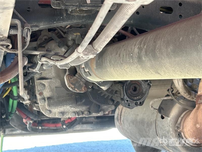 Freightliner Cascadia 125 6x4 6x4 T/A Sleeper Truck Tractor Седельные тягачи