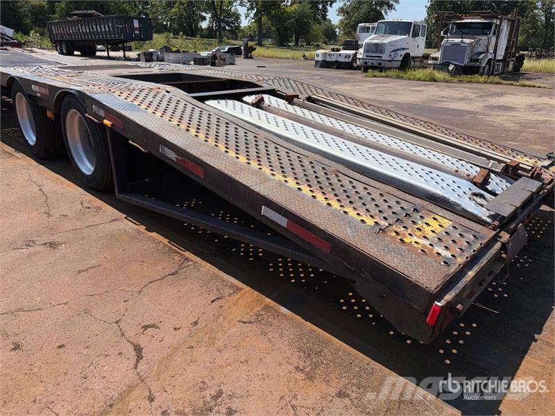 Freightliner Cascadia 113 6x4 Sleeper Car Carrier Truck Trasportatore per veicoli