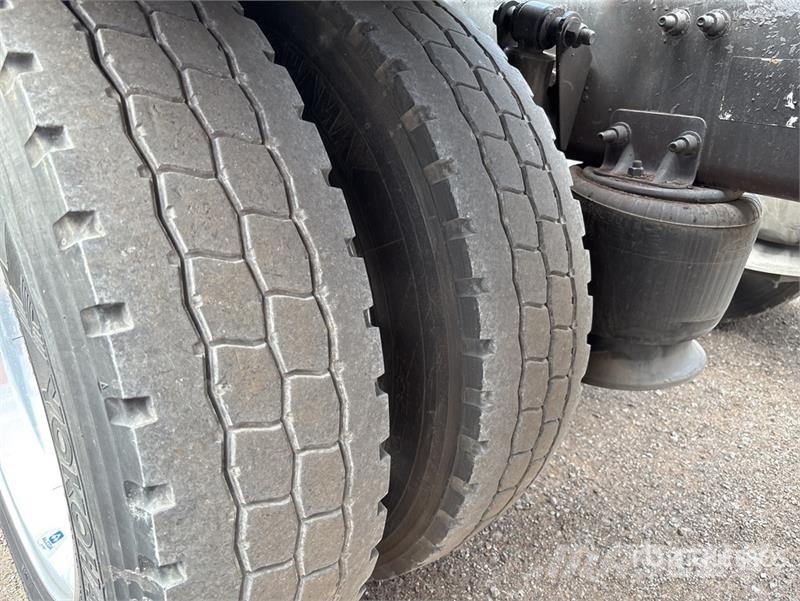 Freightliner Cascadia 113 Trasportatore per veicoli