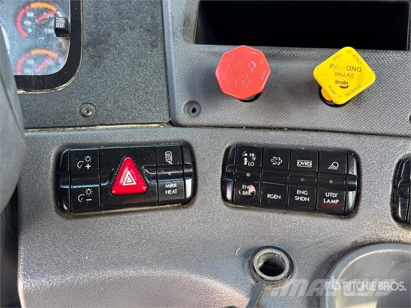 Freightliner Cascadia 113 Vlačilci