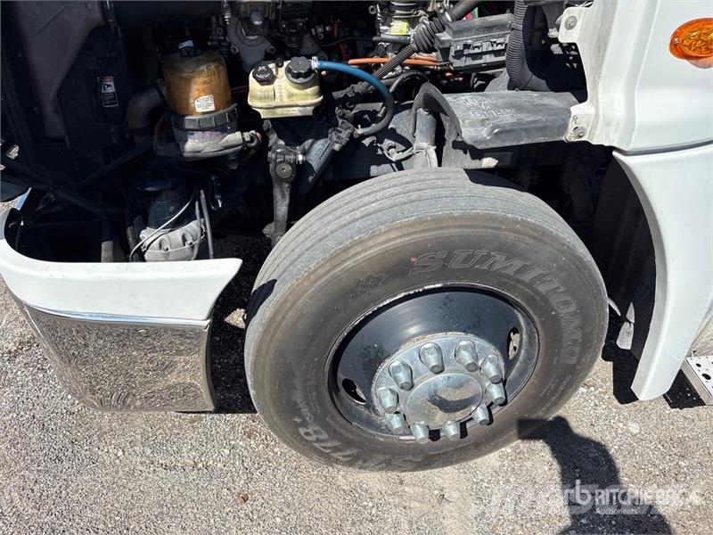 Freightliner Cascadia 125 Tractor Units