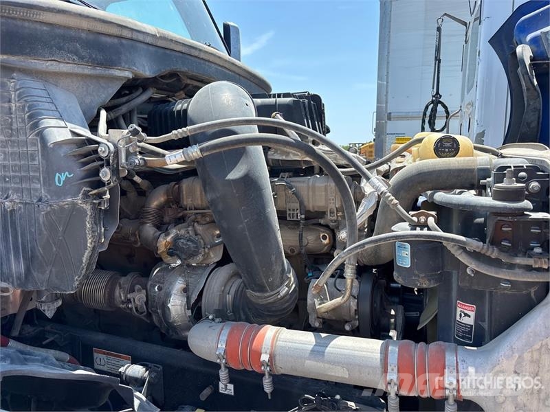 Freightliner Cascadia 126 6x4 T/A Sleeper Truck Tractor Τράκτορες
