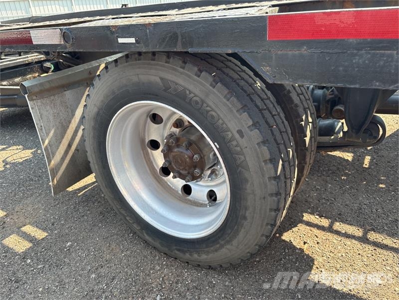 Freightliner Cascadia 113 Camiones portacoches