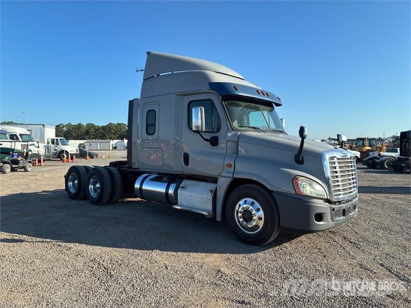 Freightliner Cascadia 125 Влекачи