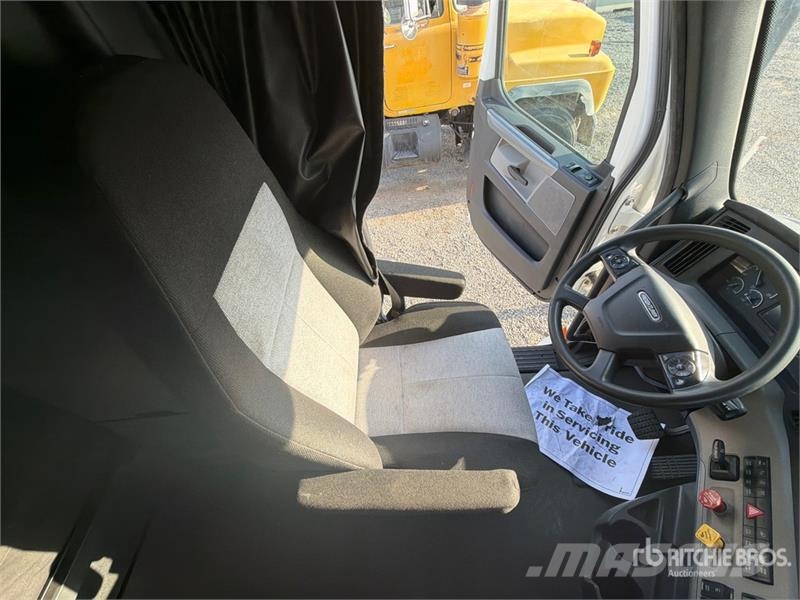 Freightliner Cascadia 126 Tegljači