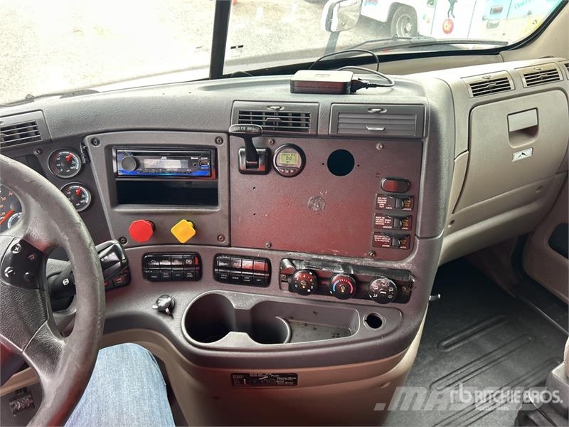 Freightliner Cascadia 113 Vlačilci