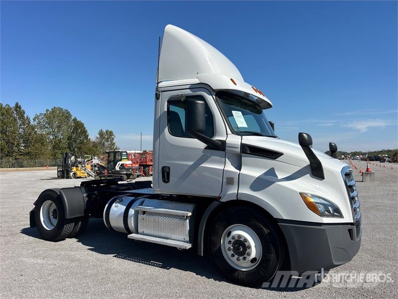 Freightliner Cascadia 116 Vlačilci