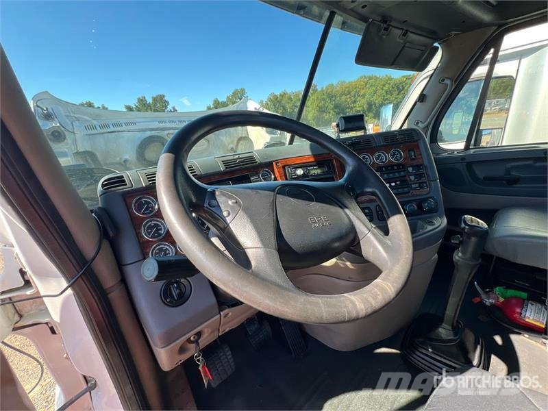 Freightliner Cascadia 125 Tractor Units