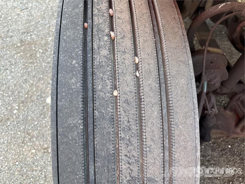 Freightliner Cascadia 113 Camiones portacoches