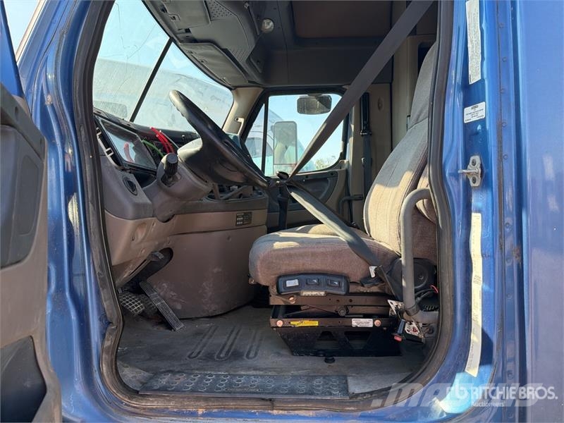 Freightliner Cascadia 125 Тягачі