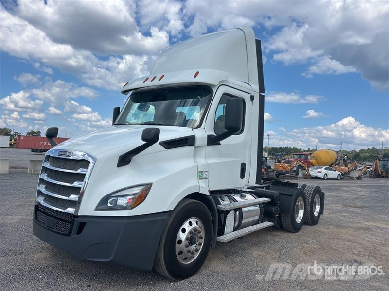 Freightliner Cascadia 116 Vlačilci