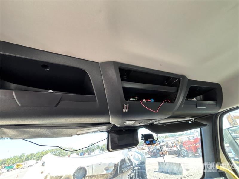 Freightliner Cascadia 126 Седельные тягачи