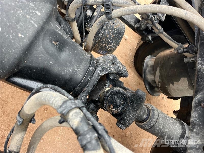 Freightliner Cascadia 125 6x4 T/A Sleeper Truck Tractor Sadulveokid