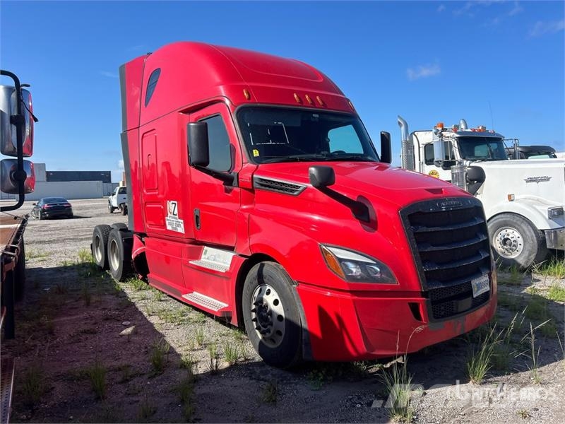 Freightliner Cascadia 126 Sadulveokid