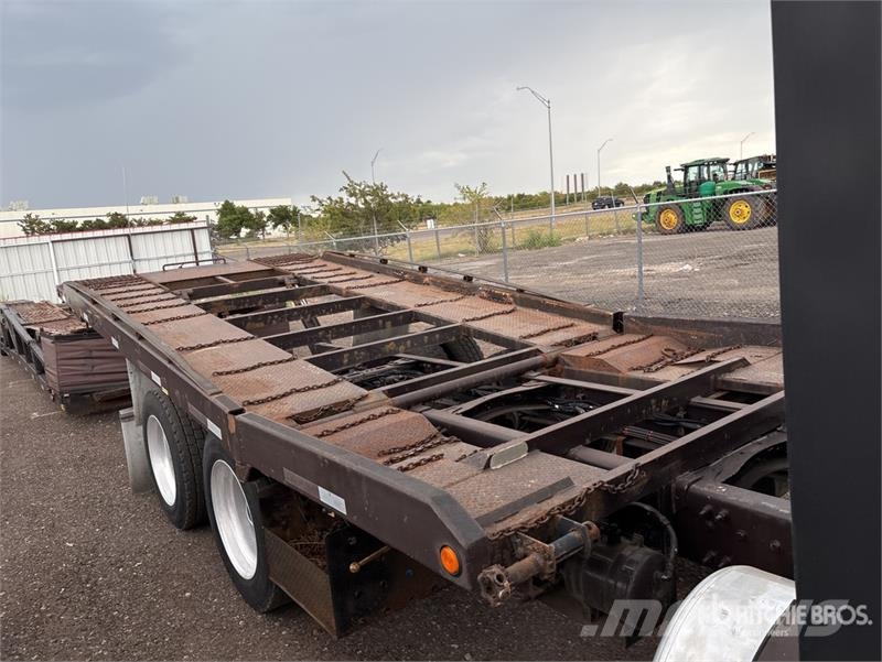 Freightliner Cascadia 113 6x4 Sleeper Car Carrier Truck Evakuatori
