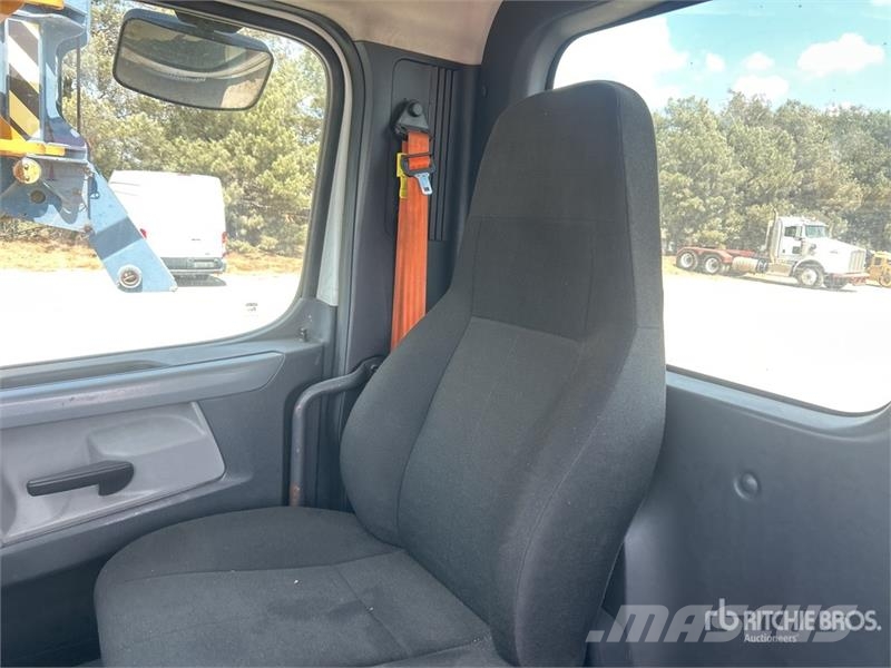 Freightliner Cascadia 126 Çekiciler