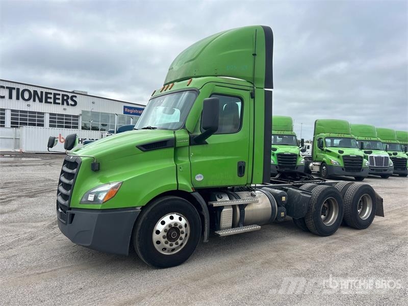 Freightliner Cascadia 116 Trekkvogner