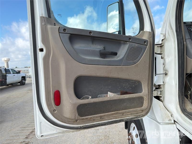 Freightliner Cascadia 125 Cabezas tractoras