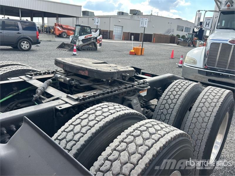 Freightliner Cascadia 126 Dragbilar