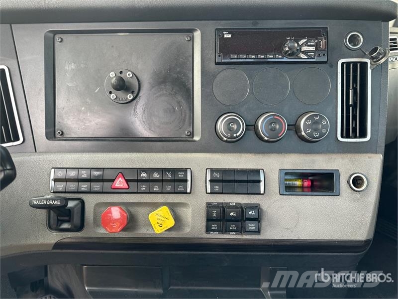 Freightliner Cascadia 116 Tractores (camiões)