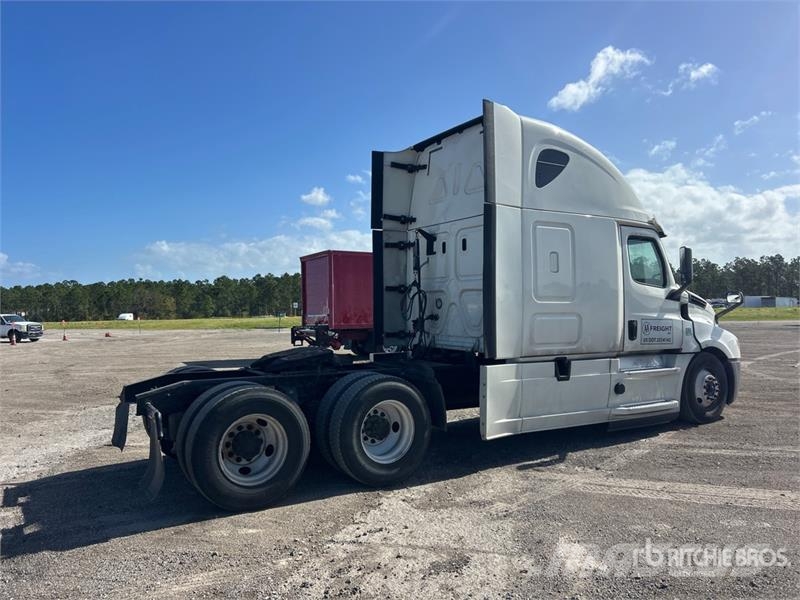 Freightliner Cascadia 126 Влекачи