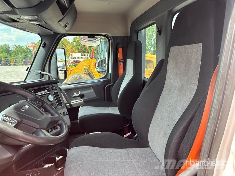 Freightliner Cascadia 116 Cavalos mecânicos