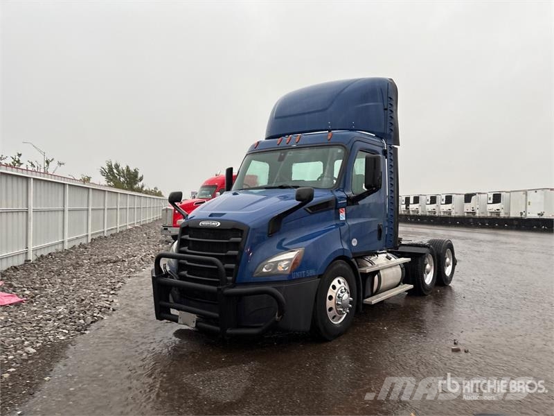 Freightliner Cascadia 116 Tahače