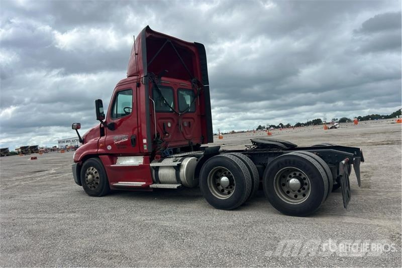 Freightliner Cascadia 125 Trekkvogner
