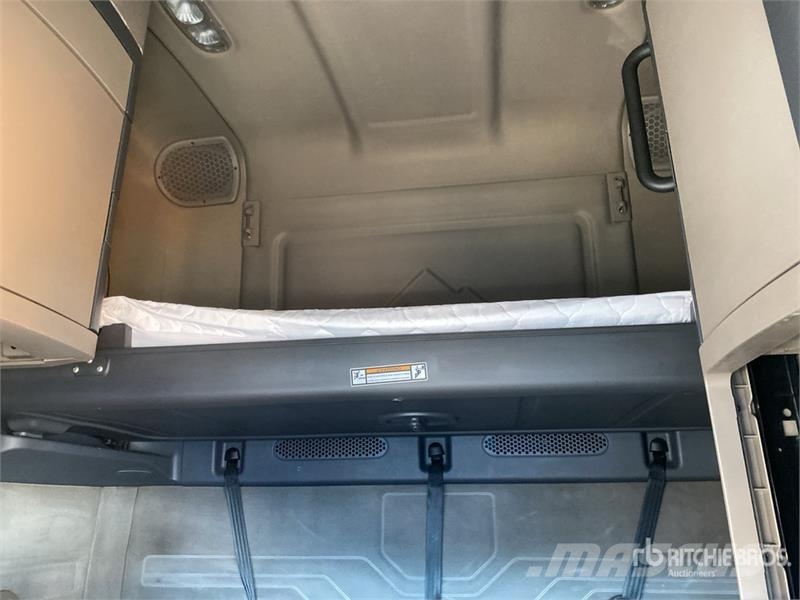 Freightliner Cascadia 125 Влекачи