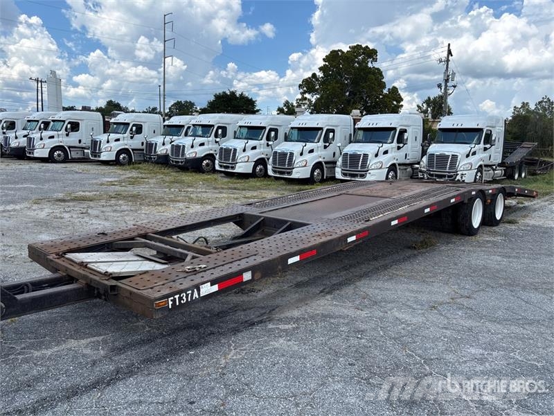 Freightliner Cascadia 113 6x4 Sleeper Car Carrier Truck Biltransportbilar