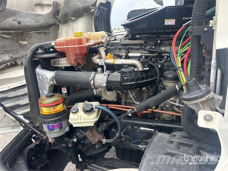 Freightliner Cascadia 126 Влекачи