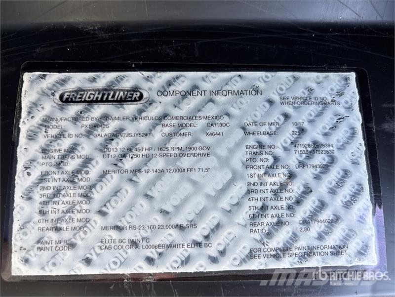 Freightliner Cascadia 113 Camiones portacoches