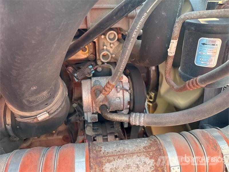 Freightliner Cascadia 113 Camiones portacoches