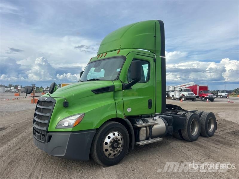 Freightliner Cascadia 116 Vilcēji