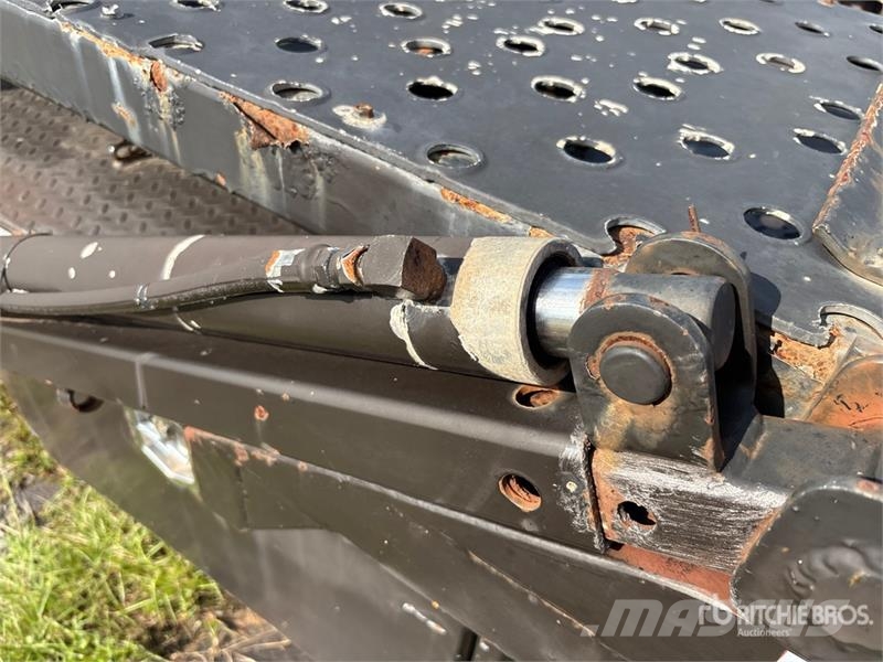 Freightliner Cascadia 113 Camiones portacoches
