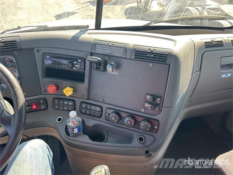 Freightliner Cascadia 125 Sattelzugmaschinen