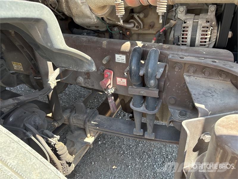 Freightliner Cascadia 113 Camiones portacoches