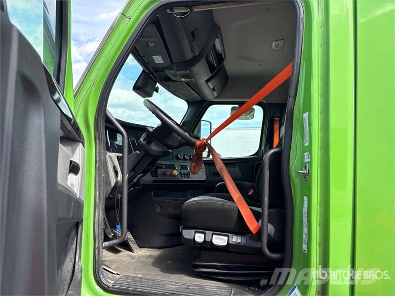 Freightliner Cascadia 116 Tracteur routier