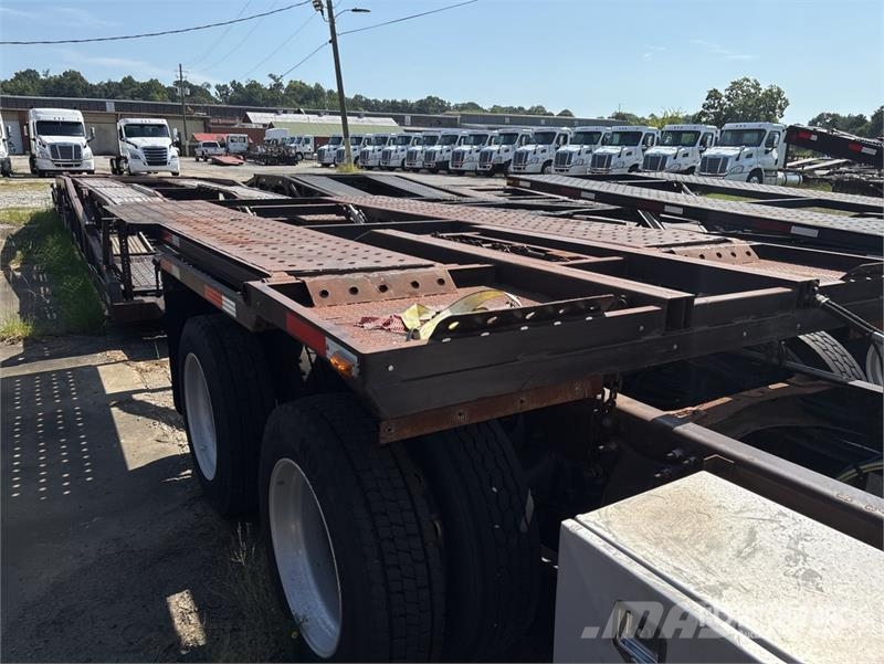 Freightliner Cascadia 113 6x4 Sleeper Car Carrier Truck Car carriers