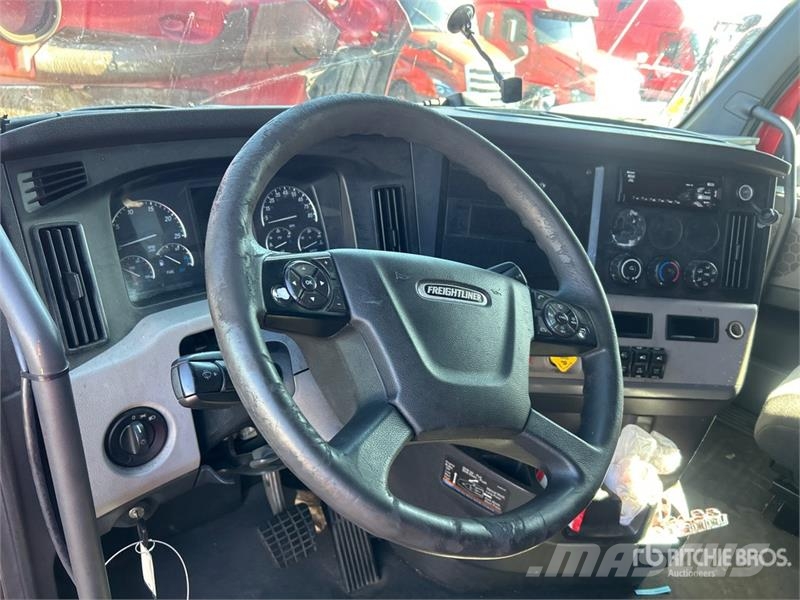Freightliner Cascadia 126 Cavalos mecânicos
