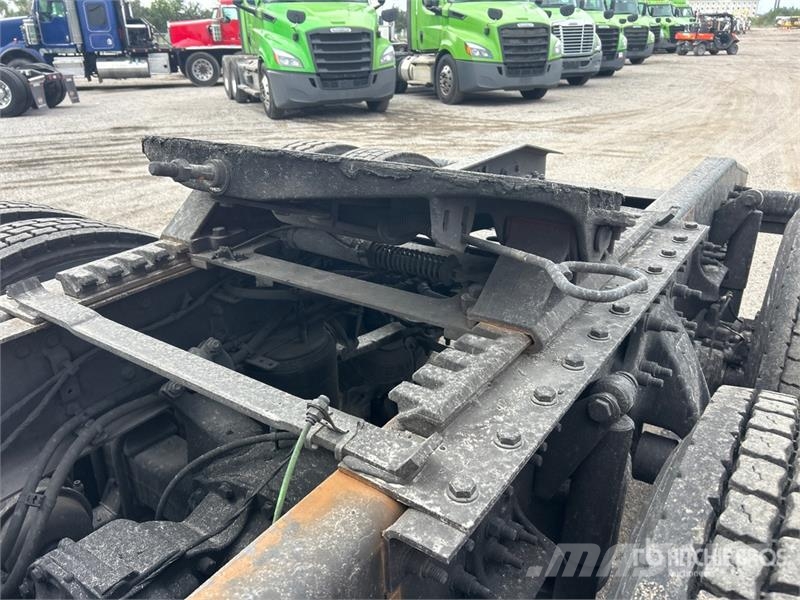 Freightliner Cascadia 116 Trekkvogner