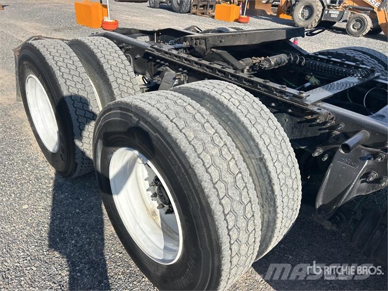 Freightliner Cascadia 113 Trekkers