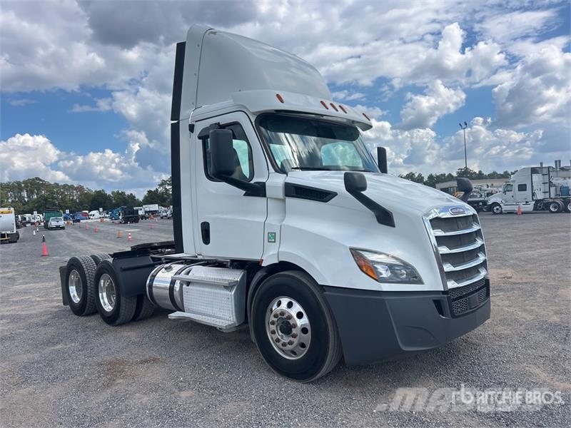 Freightliner Cascadia 116 Vlačilci