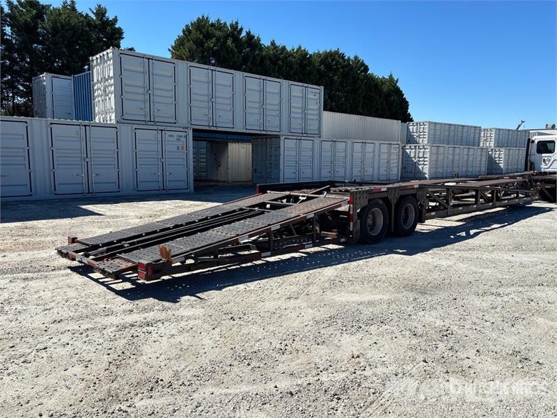 Freightliner Cascadia 113 Car Carrier Truck Camiões de Transporte Auto