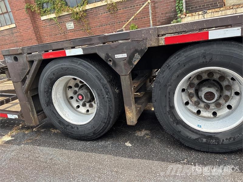 Freightliner Cascadia 113 Camiones portacoches