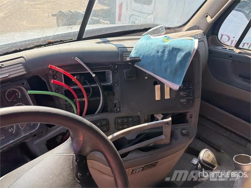 Freightliner Cascadia 125 Тягачі